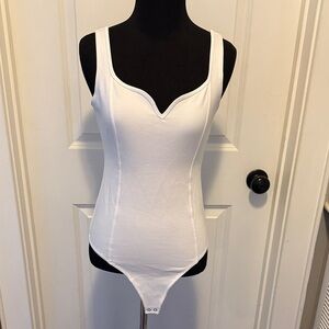 Abercrombie & Fitch White Women's Bodysuit Size Small
